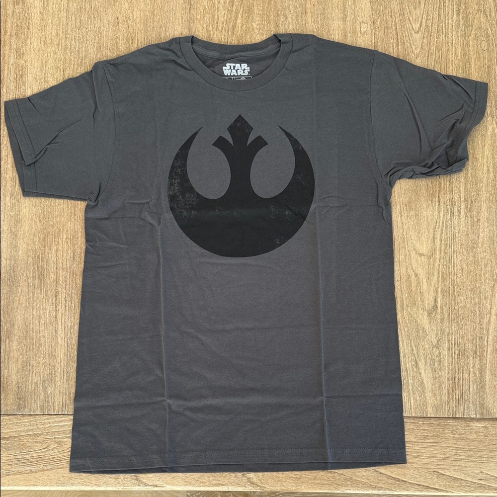 Star Wars Black and Gray Rebel Logo T-Shirt Size Medium